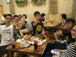 丹江口烧烤加盟,学烧烤技术,开烧烤店多少钱疯狂烤翅加盟